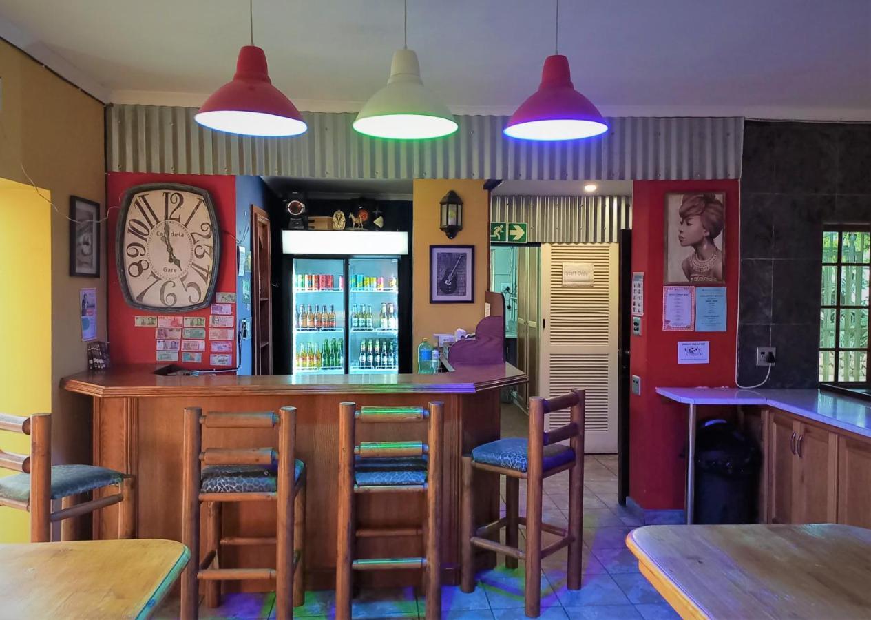 Backpackers Connection @ Jnb Airport Hostel Benoni Exterior photo