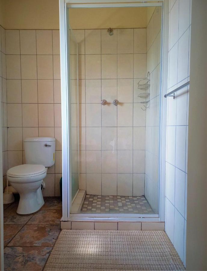 Backpackers Connection @ Jnb Airport Hostel Benoni Exterior photo